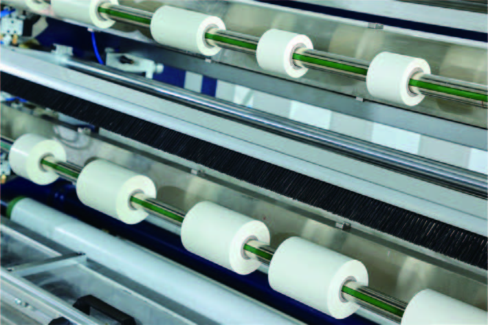 從傳統(tǒng)到智能，單面膠分切機(jī)如何推動(dòng)膠帶行業(yè)升級？