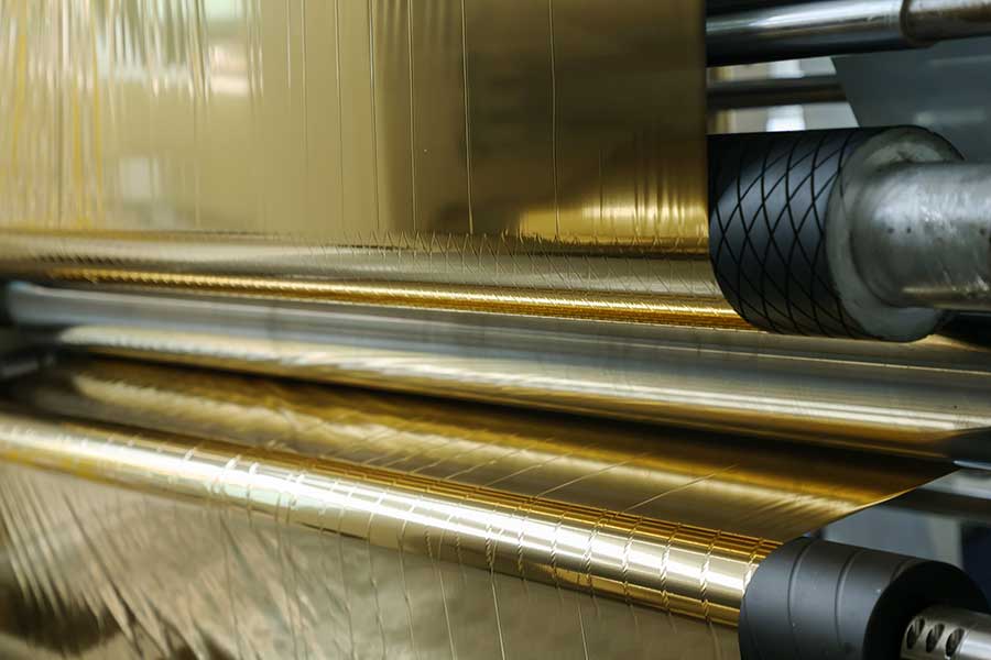 燙金箔分切機選購指南：如何挑選最適合您的型號？