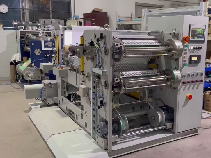 精密分切，重塑標(biāo)準(zhǔn)：修正帶分切機(jī)的核心優(yōu)勢(shì)與性能革新